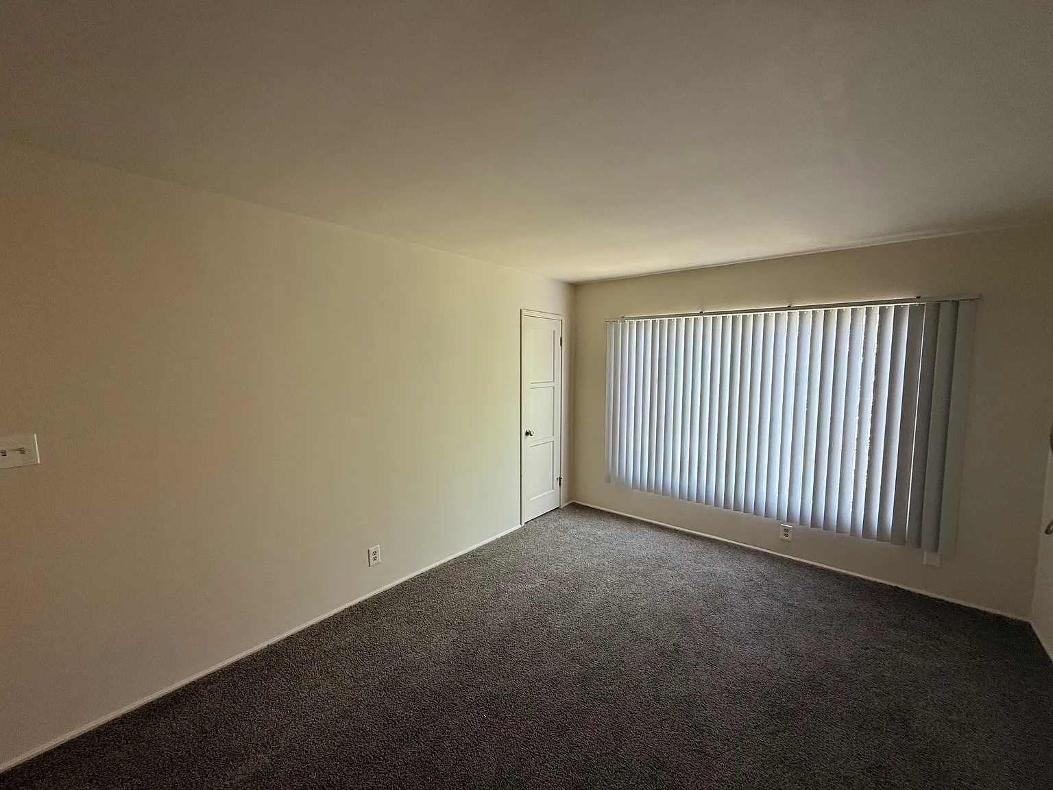 2 bed, $2,375 — Photo 2
