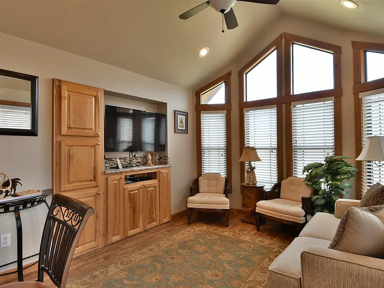 12570 FM 1155 E — Photo 2