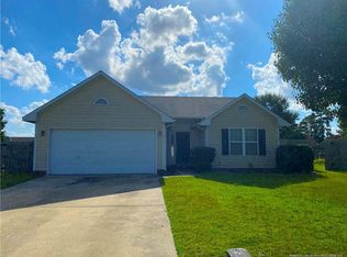118 Fading Trail Ln, Raeford, NC 28376