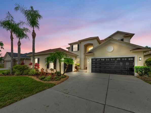 3034 Stonegate Falls Dr
