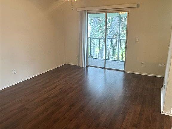 5th image of 4227 PERSHING POINTE PLACE #8