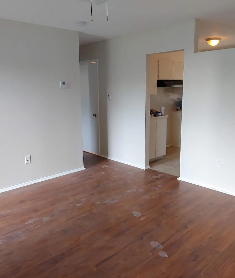4 bed, 1100 sqft, $1,650 — Photo 4