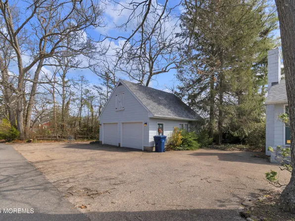 545 Tiller Avenue, Beachwood, NJ 08722
