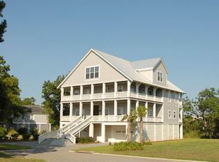 94 Affinity Ln, Pawleys Island, SC 29585