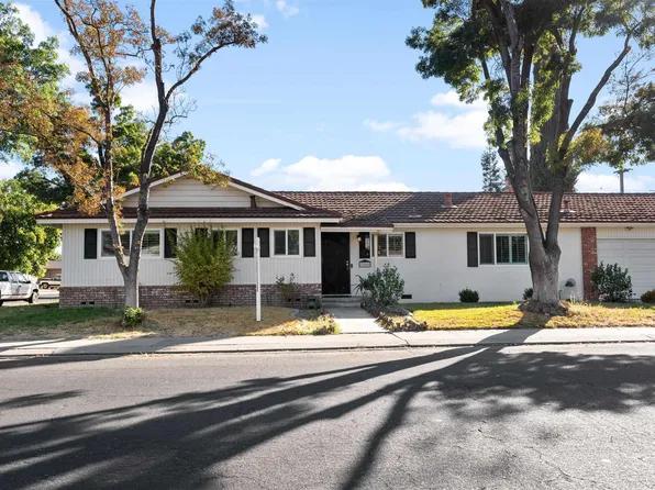 2500 Sharondell Dr, Modesto, CA 95350