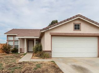 1052 Abbottswood Rd, Perris, CA 92571