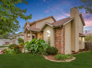 4294 S York Ave, Springfield, MO 65810