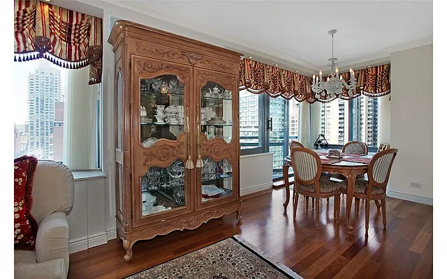 Sold by Douglas Elliman | media 4