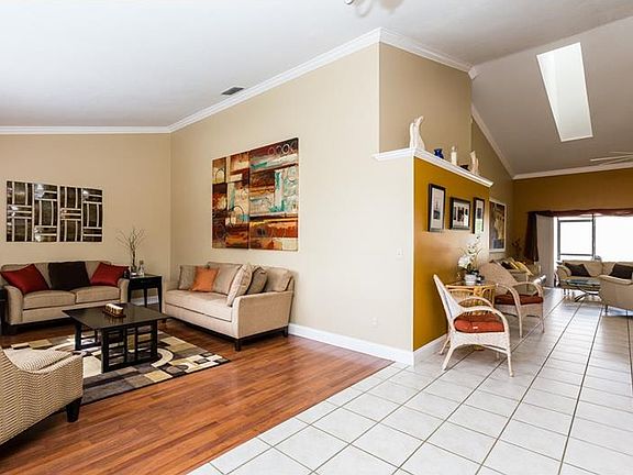 4th image of 469 Lytton Cir