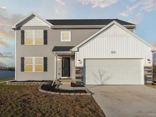 8024 Jordan Dr, Jackson, MI 49201