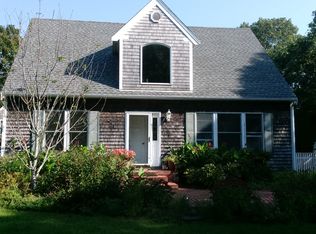 30 Inca Rd, Oak Bluffs, MA 02557