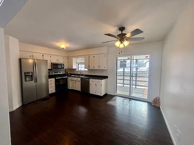 925 Josela Ct — Photo 2