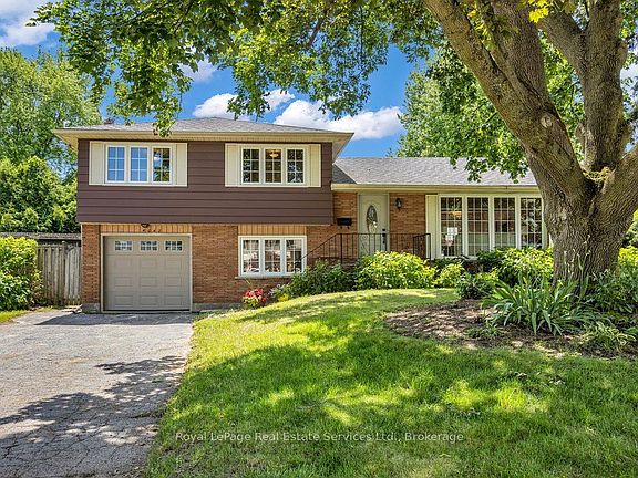 2nd image of 4042 Melba Ln