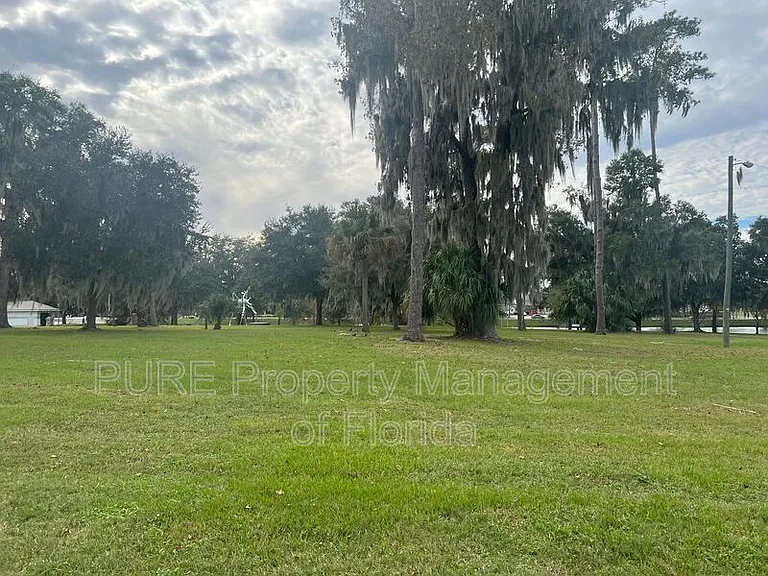 339 NE Sanchez Ave #108 — Photo 21