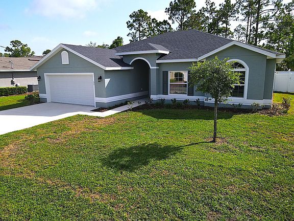 3rd image of 37 Pine Croft Ln