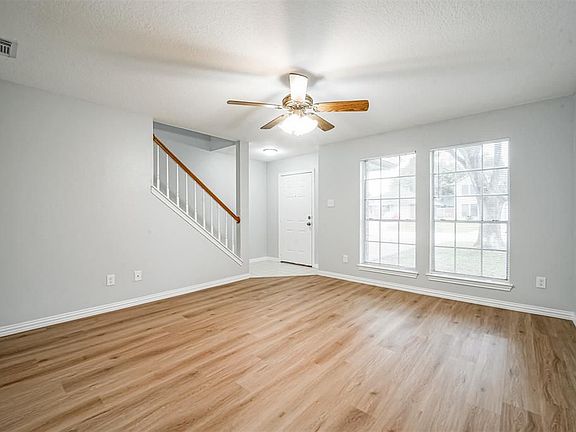 5th image of 5807 Guadalupe Dr