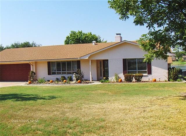 1st image of 729 Kiowa Dr W