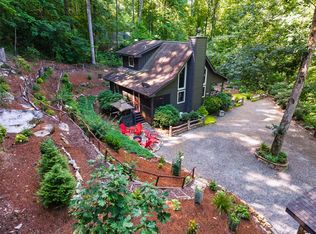 195 Hanging Rock Rd, Glenville, NC 28736