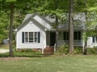 5836 Trenholm Woods Dr, Powhatan, VA 23139