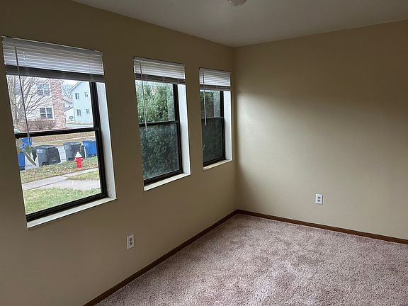 3rd image of 5743 Ryewyck Dr #2
