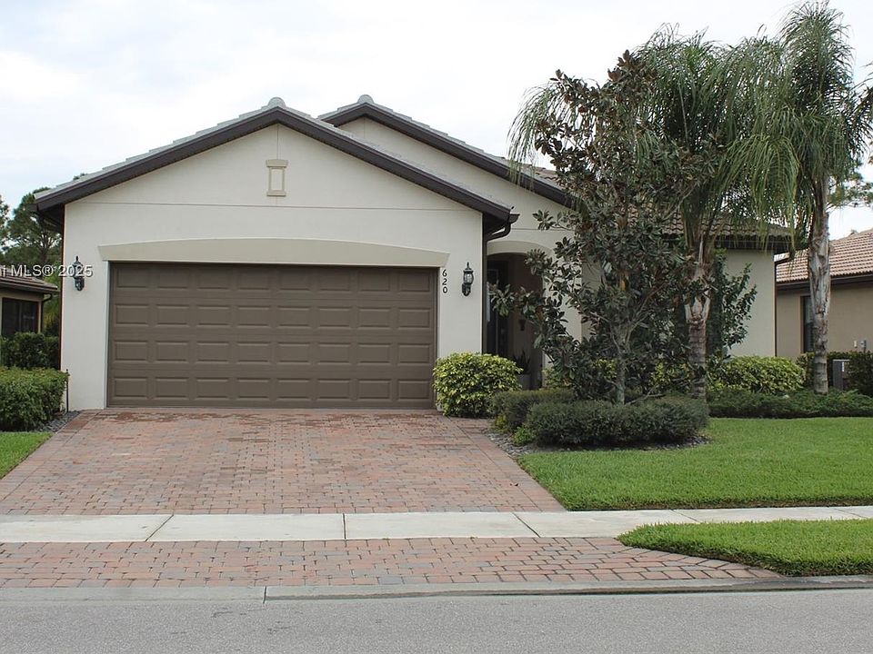 1st image of 620 SE Monet Dr