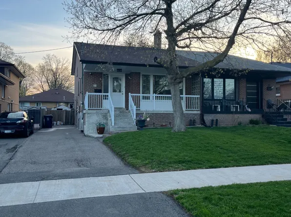 46 Clayhall Cres, Toronto, ON M3J 1W6