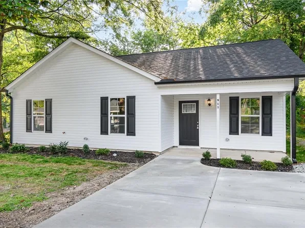 911 Carter St, High Point, NC 27260