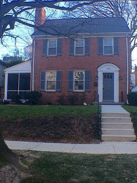 1st image of 4532 Middleton Ln