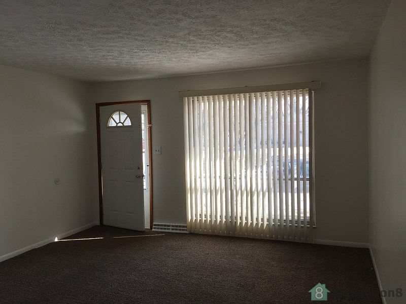 2nd image of 328 N 7th Ave