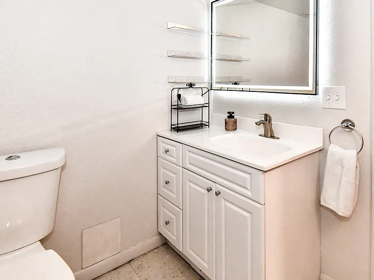 5714 W Atlantic Pl — Photo 31