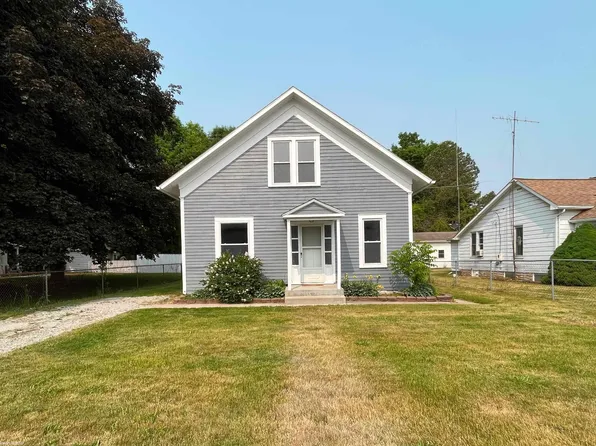 203 Jones St, Yale, MI 48097