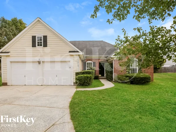 3516 Mayhurst Dr, Indian Trail, NC 28079