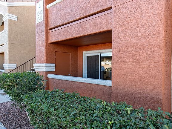 3rd image of 8101 W Flamingo Rd Unit 1024