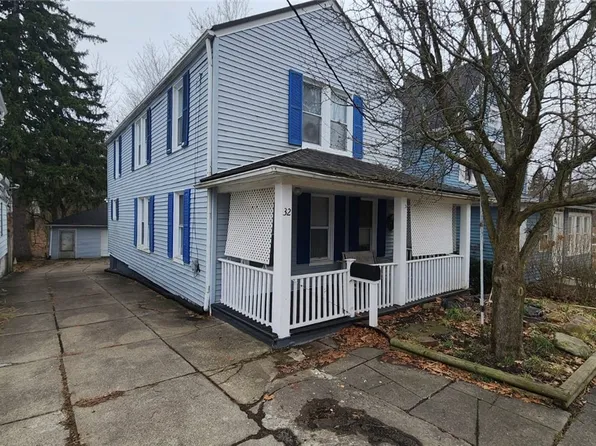 32 Leonard Ave, Bedford, OH 44146