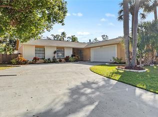 15613 Cashmere Ln, Tampa, FL 33624