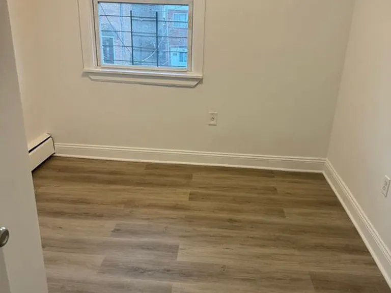 532 Underhill Ave #1 — Photo 5