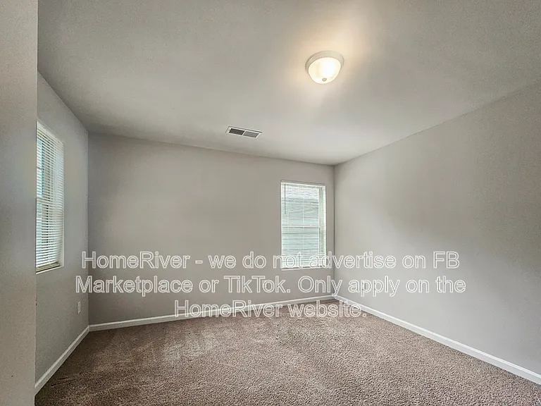 174 Daisy Cir — Photo 15