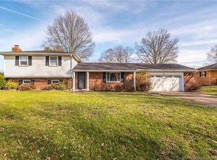 20 Portage Pl, Jeffersonville, IN 47130