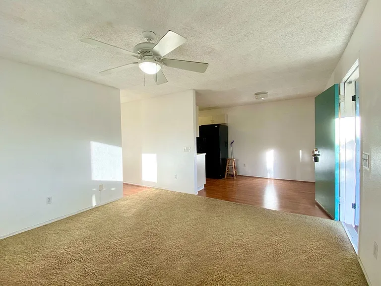 91-1061 Oaniani St #2F — Photo 3