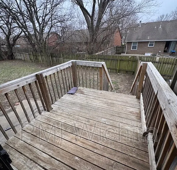 1730 S Beech Ct — Photo 17