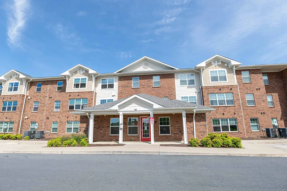 Building Photo - Mountain Laurel III
