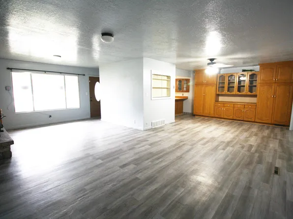 345 N 700 E, Roosevelt, UT 84066