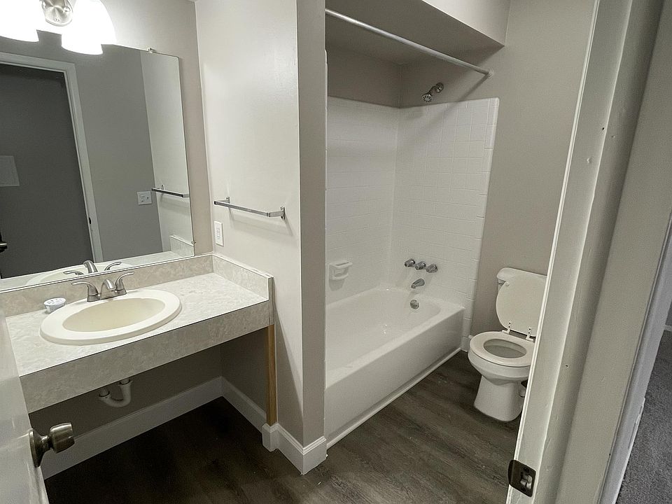 1st image of 4269 Quarry St #2
