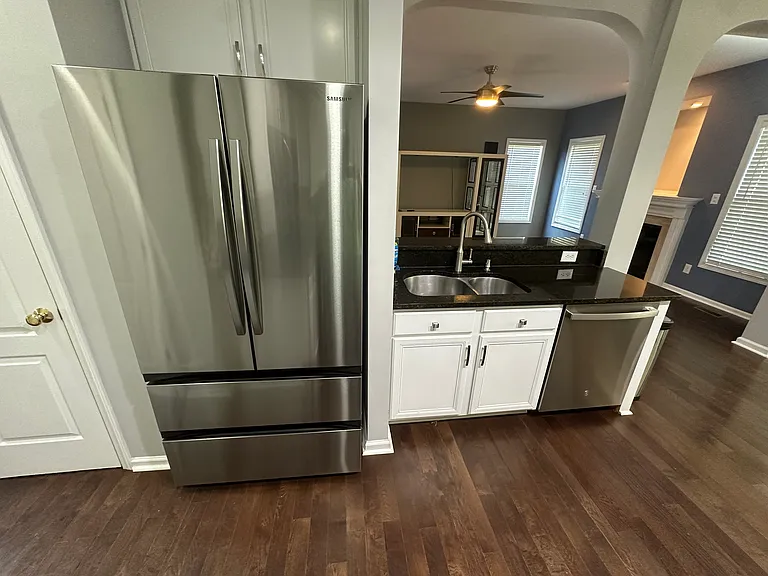 2503 Becketts Ridge Dr — Photo 14