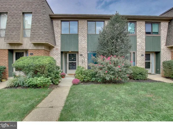 1009 Putnam Blvd, Wallingford, PA 19086