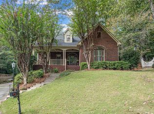 504 Old Saulter Cir, Homewood, AL 35209