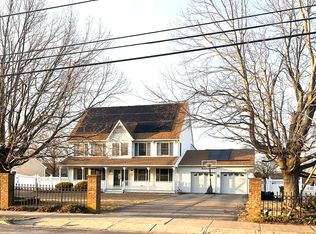 132 Mapletree Rd, Toms River, NJ 08753