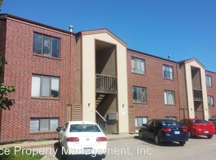 1114 Bertrand St APT 06, Manhattan, KS 66502