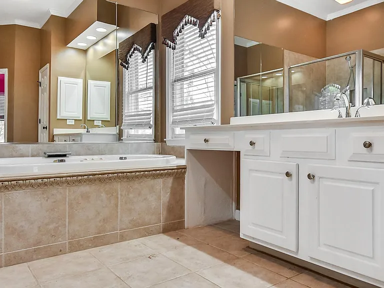 466 Vinings Estates Dr SE — Photo 19