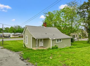 128 Fort St, Harrodsburg, KY 40330